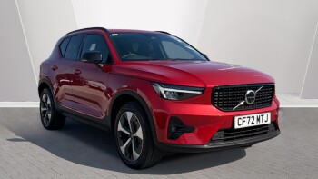 Volvo XC40 2.0 B4P Ultimate Dark 5dr Auto Petrol Estate